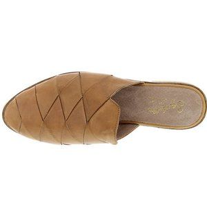 Seychelles Survival mule